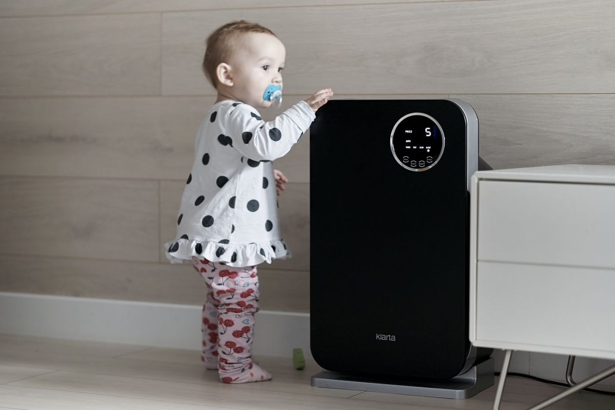 Oczyszczacz powietrza Klarta Forste 3 - czarny