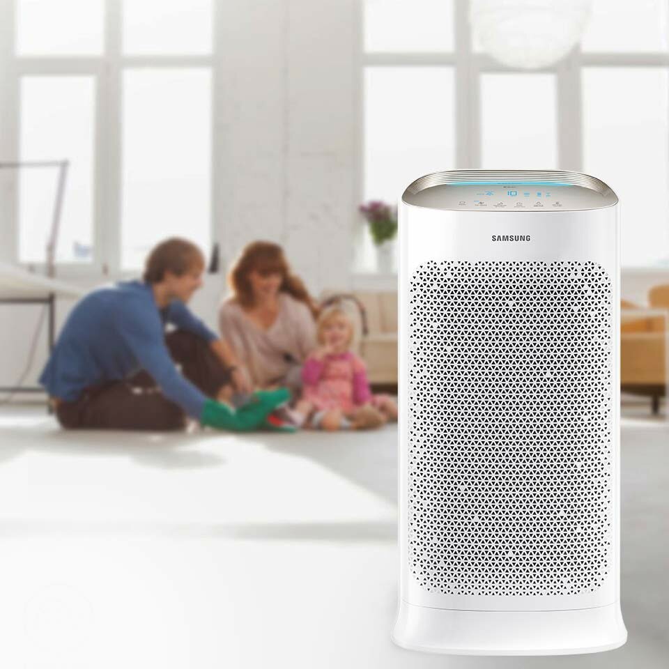 Oczyszczacz powietrza Samsung AX60T5080WF Oczyszczacz powietrza Samsung AX60T5080WF, czyli oczyszczacz powietrza Samsung AX60 w wersji ze złotym panelem sterowania