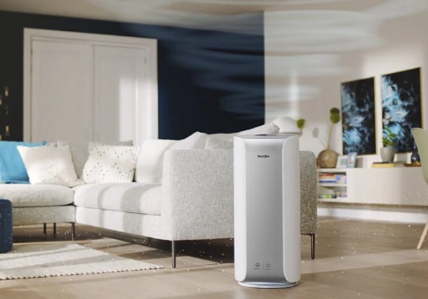 Oczyszczacz powietrza Philips Dual Scan AC3854/50 w salonie