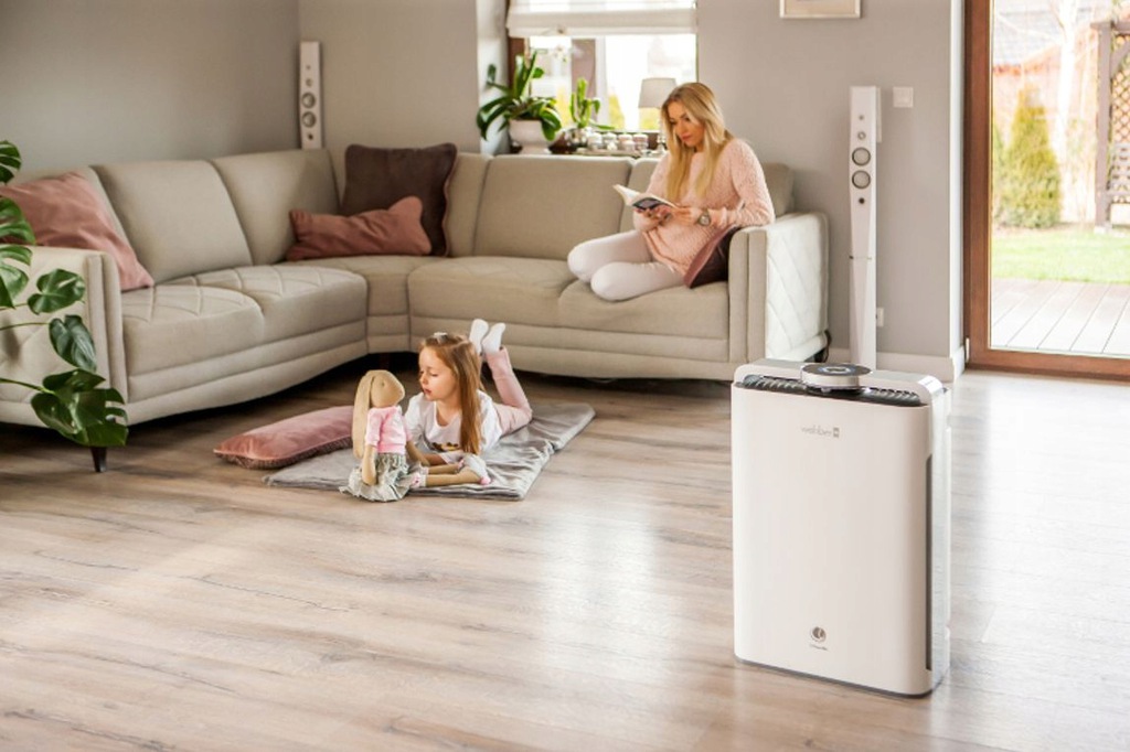 Oczyszczacz powietrza Webber AP9700 w salonie