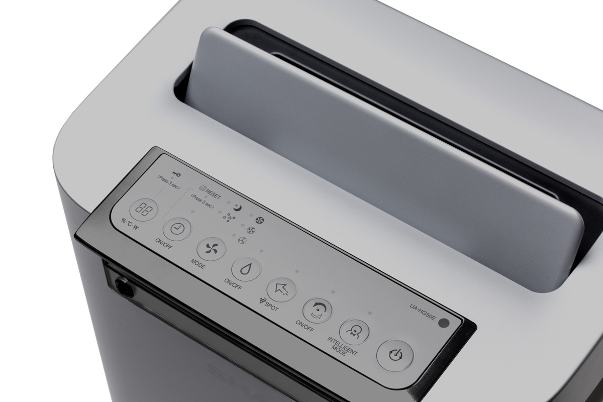 Panel sterowania w oczyszczaczu powietrza Sharp UA-HG50E-L