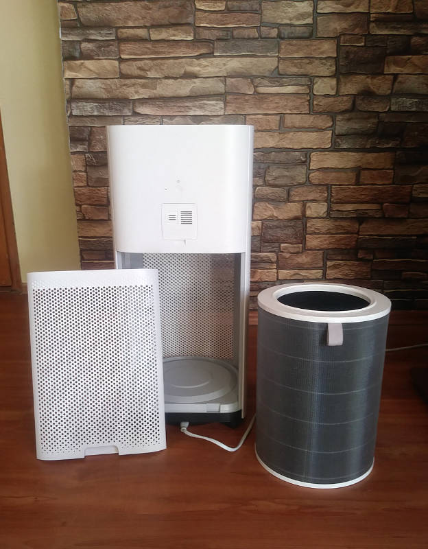 Xiaomi Air Purifier 4 z filtrem
